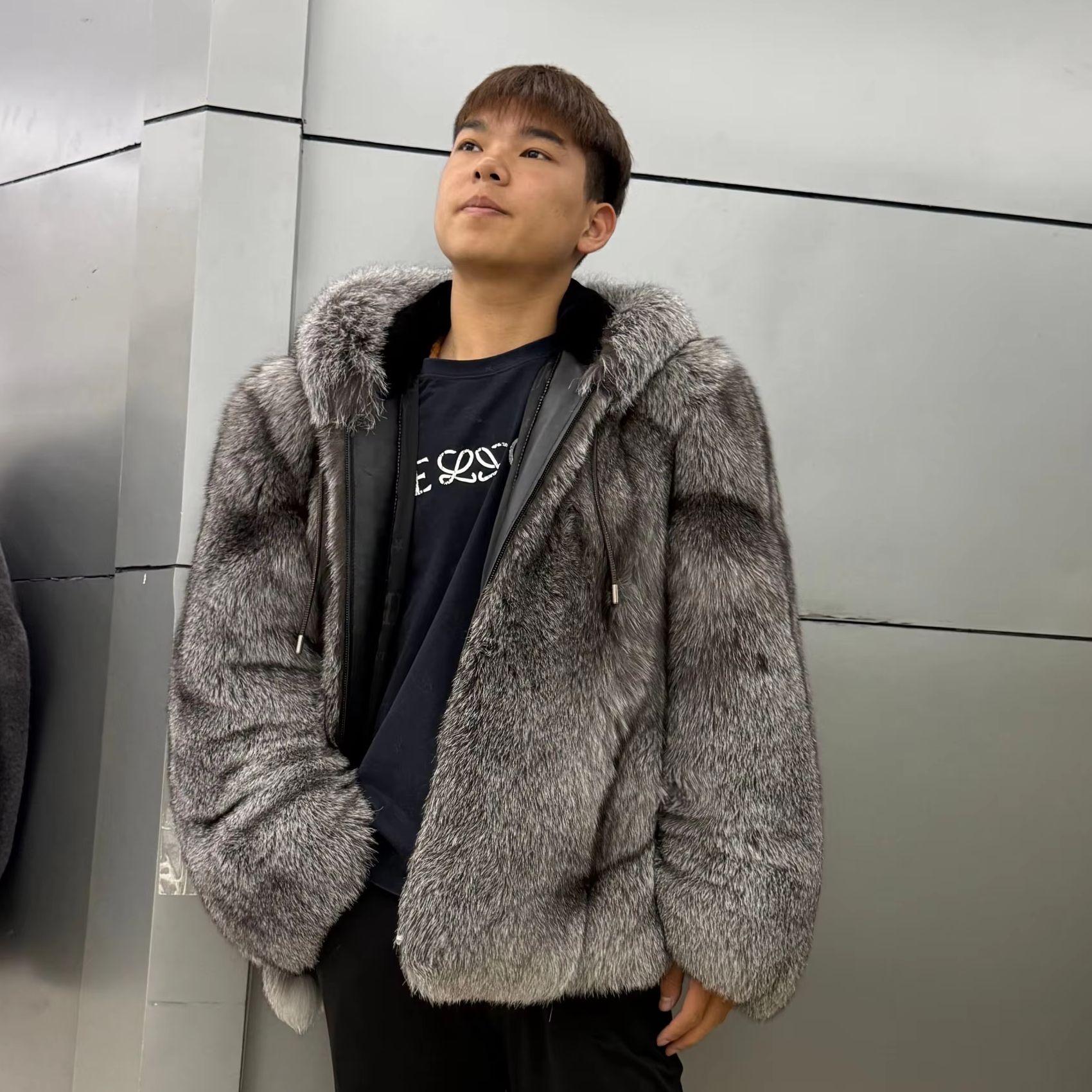 Luksusowe męskie kurtki i lekk – Winter Clothes Shop recenzja i cena